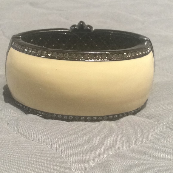 Angelique de Paris bangle - Picture 2 of 6